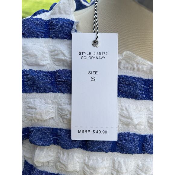 NWT Women's Kaktus Navy and White Stripped Top Size Small -Measurements in Descr - Picture 4 of 4